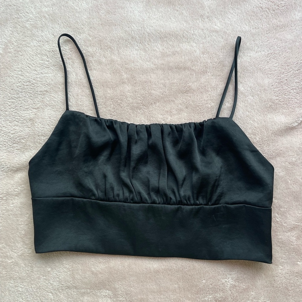 Aritzia Wilfred satin top